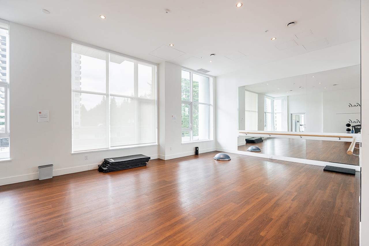 555 Sydney Ave, Coquitlam